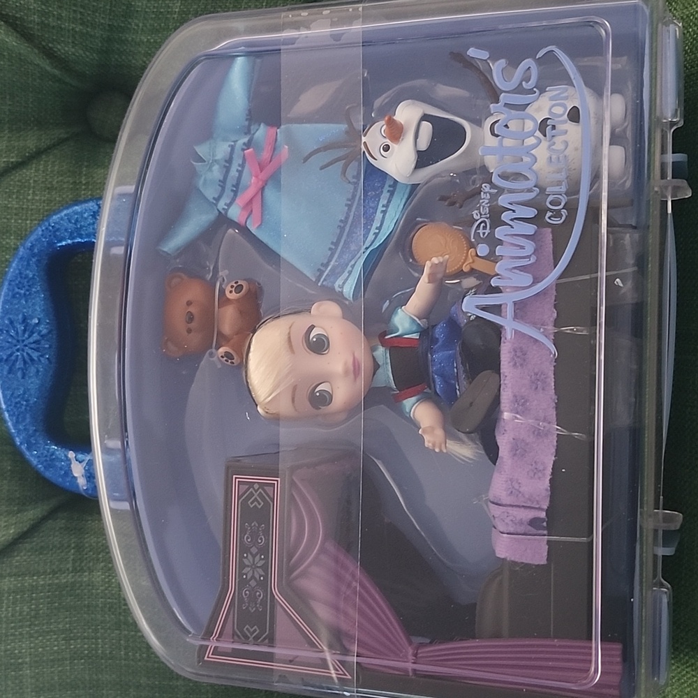 Disney Animators' Collection Elsa Mini Doll Playset - Blue